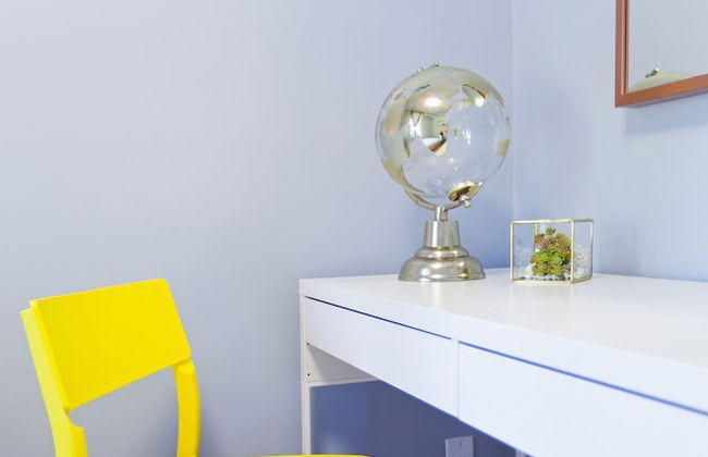 Bright 4-Bedroom in Forest Hill - Photo 4