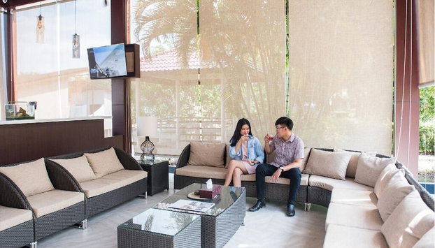 Woda Villa & Spa - Photo 4, Lobby sitting area