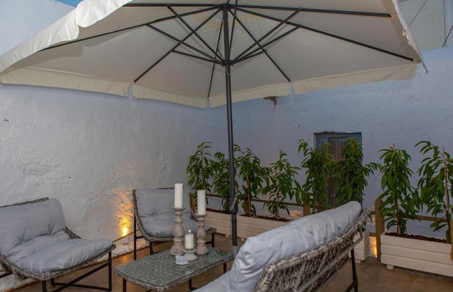 Naxos Riviera Suites - Photo 20