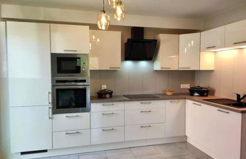 Maison individuelle, 10 minutes de Colmar 4 chambres - 8 personnes - 2 sdb - Foto 5