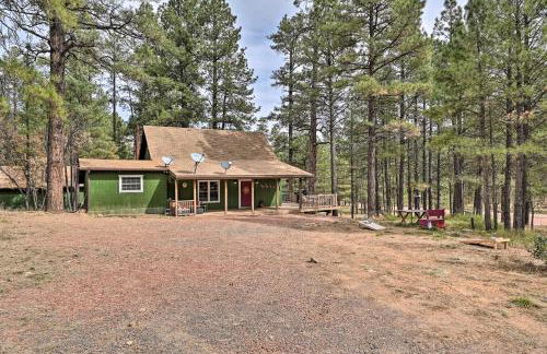 Hot Tub and Deck Secluded Happy Jack Cabin - Foto 31