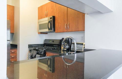 Bright 2 Bedrooms 2 Bathrooms Unit - Foto 11