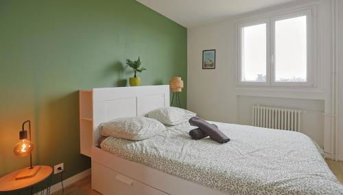 Séjour lumineux T3 moderne, balcon & ascenseur - Foto 4