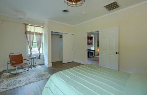 Swaying Pines Cabin w/EV Charger - Foto 13