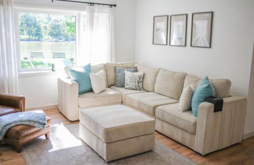 Annapolis Charm Waterfront Getaway Near USNA - FISH & CRAB from your PRIVATE PIER! - Foto 8