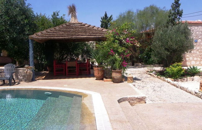 Welcome to Grenadine Double Bedroom and Spacious Garden With Swimming Pool - Foto 13