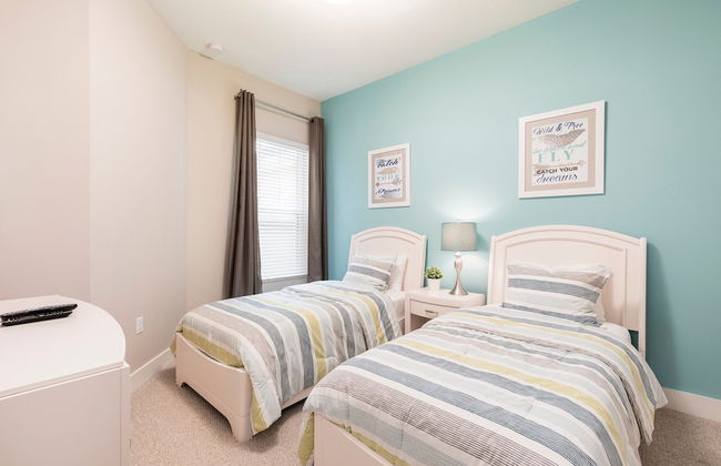 4 BR 4 BA Villa 5min Disney BBQ Hot Tub - Foto 16