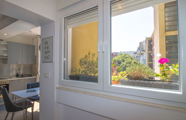 Brand New Suite next to Palace & Beach - Foto 16