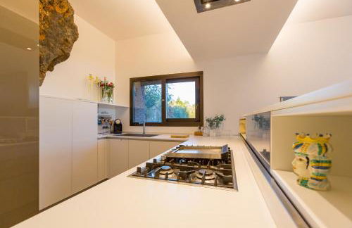 Rahal Etna Luxury Retreat- Private Heated Jacuzzi 98F & Infinity Pool - Foto 30