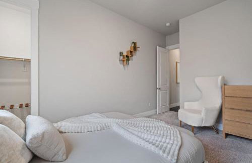 Luxury Home, 5BR, 4BT, Near Portland DT, Game Room, Nature Trails - Foto 14