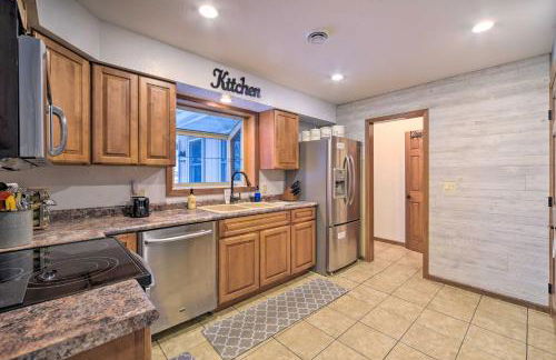 Lakefront Chetek Haven Dock, Screened Gazebo - Foto 14