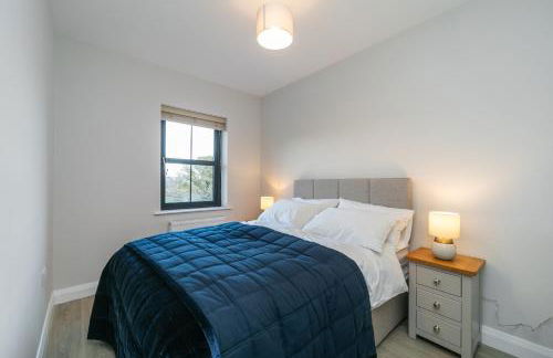 Modern Entire Home steps from the Train Station - Foto 41