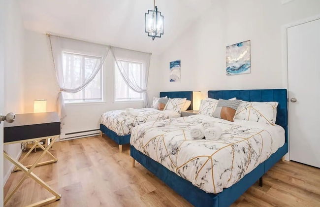 Luxury Family Escape Hottub/sauna/billiard/pool 4 Bedroom Home by RedAwning - Foto 8