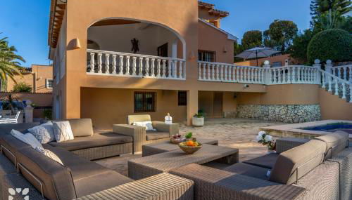 Villa Lovely by Abahana Villas - Photo 4