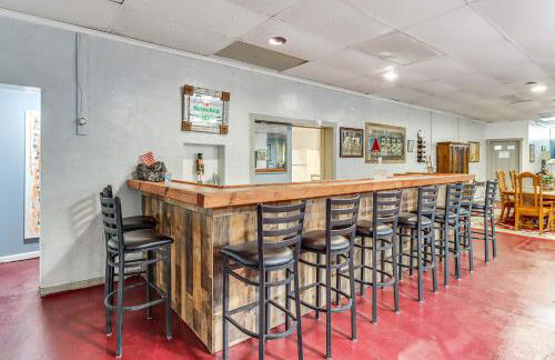 4 Mi to Mauch Chunk Lake Spacious Apt with Bar! - Foto 12