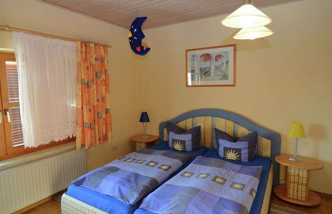 Comfort Apartment With Balcony in the Beautiful Bavarian Forest - Photo 5