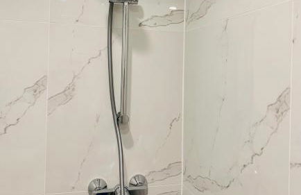 Gästehaus zur Uni Klinik Exklusives Apartment mit Küche und Badezimmer - Photo 26