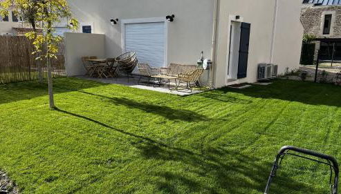 Maison Le Clos Du Moulin 1 - climatisée, jardin & parking - 3 chambres doubles - 10 min Avignon - Foto 2, Garden