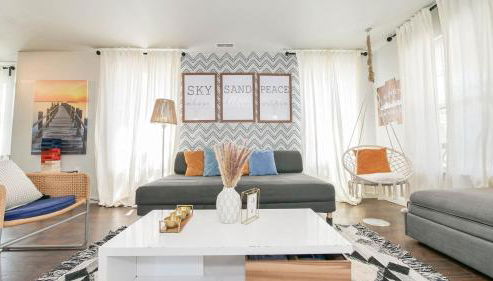 3BR 2BA Family-Friendly Beach Home - Foto 2