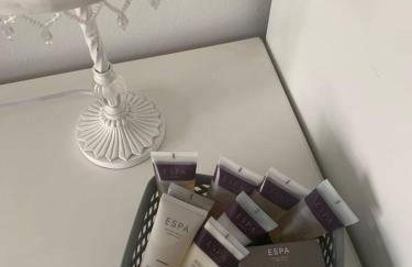 House - Sleeps 4 with Cozy Fireplace - Foto 25