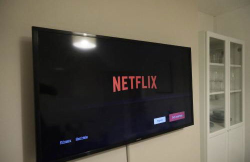 Stylish 4 Bed Home in Aylesbury, Buckinghamshire - Foto 8