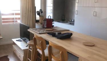 Les alpages - lit queen size - centre station - Foto 4