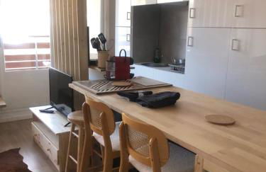 Les alpages - lit queen size - centre station - Foto 4