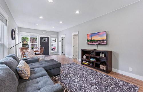 Cozy Chic Home in Downtown Loveland! - Foto 14