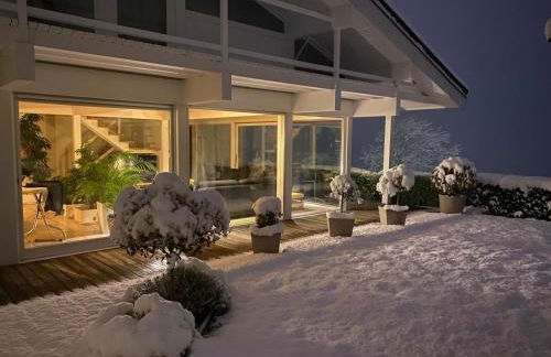 Maison Lacustre - Maison contemporaine avec vue panoramique sur le lac d'Annecy - Foto 26