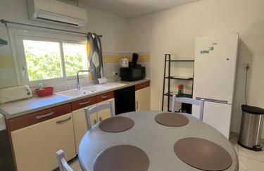 Studio Menthe-Clim-Terrain de pétanque-Piscine collective - Foto 33