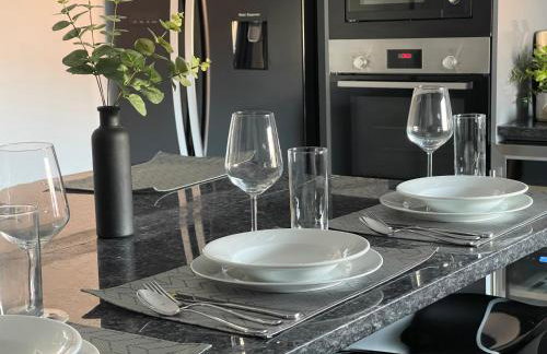 Holdsworth House Apartments - Photo 16