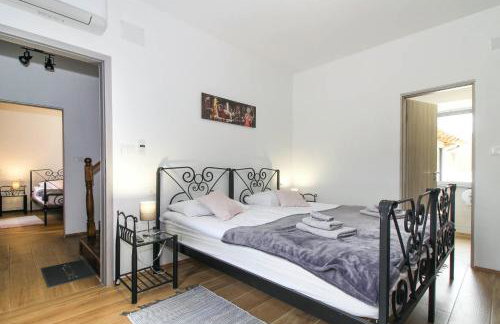 Villa Tina Livade in Gradinje - Haus für 8-12 Personen - Foto 40