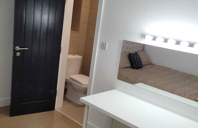 Stunning 2-bed Apartment in Manchester Built 2023 - Foto 2