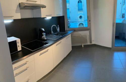 Appartement 125m2 au centre de Cusset - Foto 9