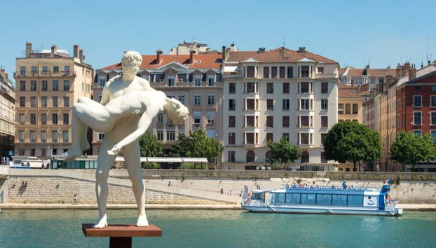 See iconic monuments