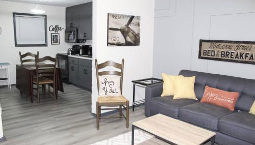 Just Enough - Foto 1