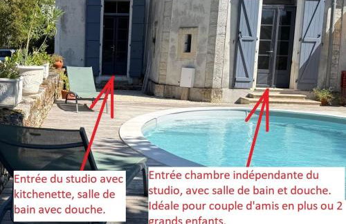 Séjour cosy avec piscine privée et vue panoramique - Foto 2