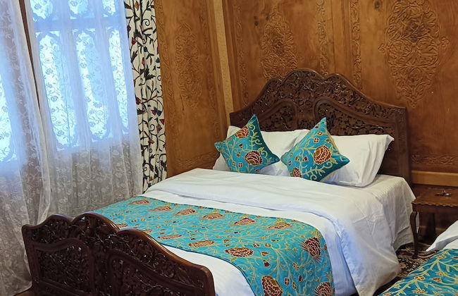 Golden Crest Houseboats - Foto 18