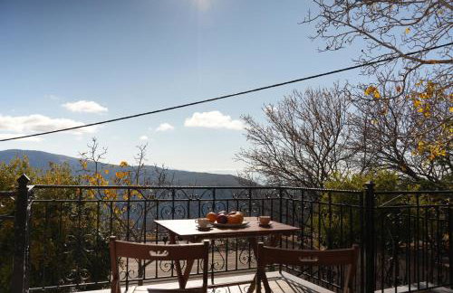 Boutique Arachova Retreat - Peaceful Mountain View - Foto 11