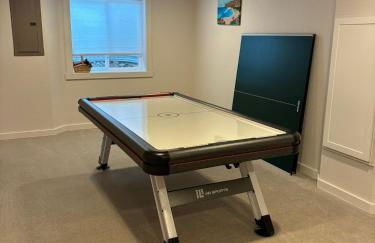 Updated Spacious Home & Hot Tub - Foto 33