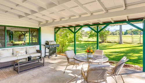 Patio and Mountain Views Farmhouse in Mancos! - Foto 2