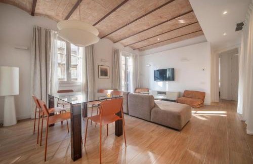 You Stylish Uptown Barcelona Apartments - Photo 18