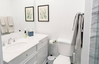 Berkshire Vacation Rentals: The Brookman: Renovated 6000 SF Estate On 40 Acres - Foto 34