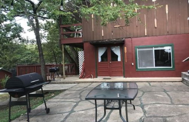 Calm Waters Cabin Resort - Photo 59