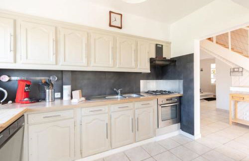 La Noëe - Wifi - Parking - Jardin - Foto 16