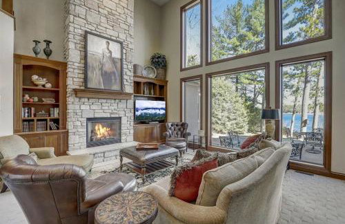 Silver Lake Estate - Private Beach - Hot Tub - Arcades - Foto 49