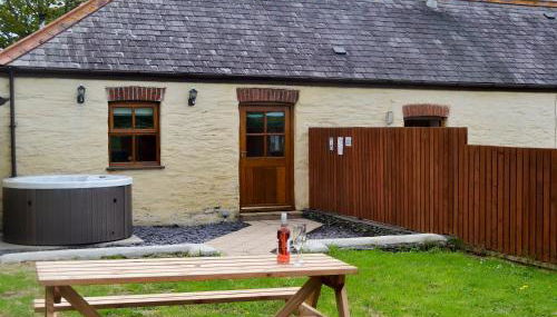 Yr Hen Stabl - Photo 1