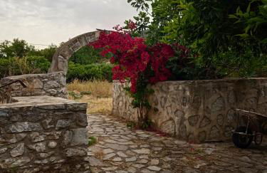 Alegria house with gardens near portoheli - Foto 59