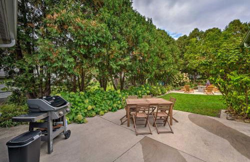 Airy Cottage Close to Rock Lake with Fire Pit! - Foto 29