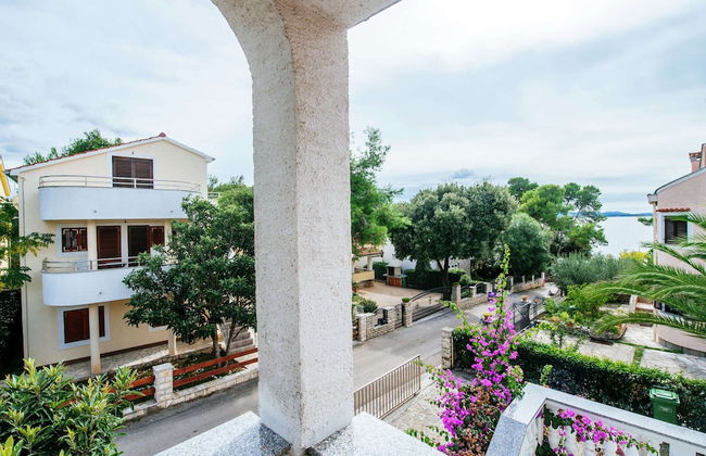 Comfortable Apartment With Balcony in a Quiet Area, Near the Beach - Foto 34